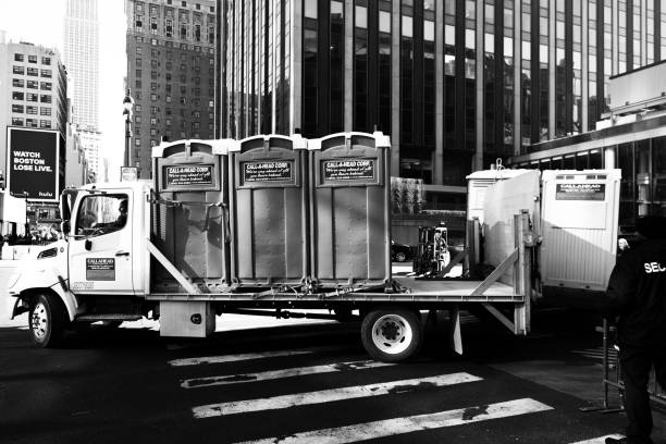 Best Portable toilet rental cost  in Beaverton, MI